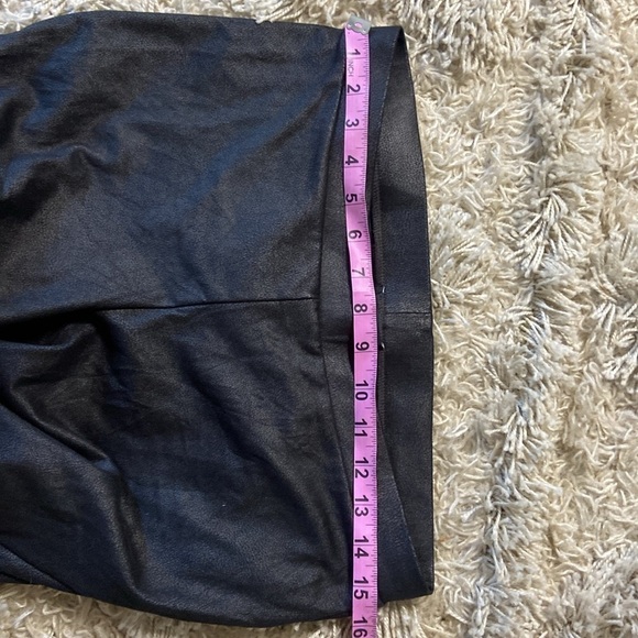 Trouvé Black Faux MidRise Lightly Texture Moto Inspo Leather Leggings 80s Punk M - Picture 13 of 14